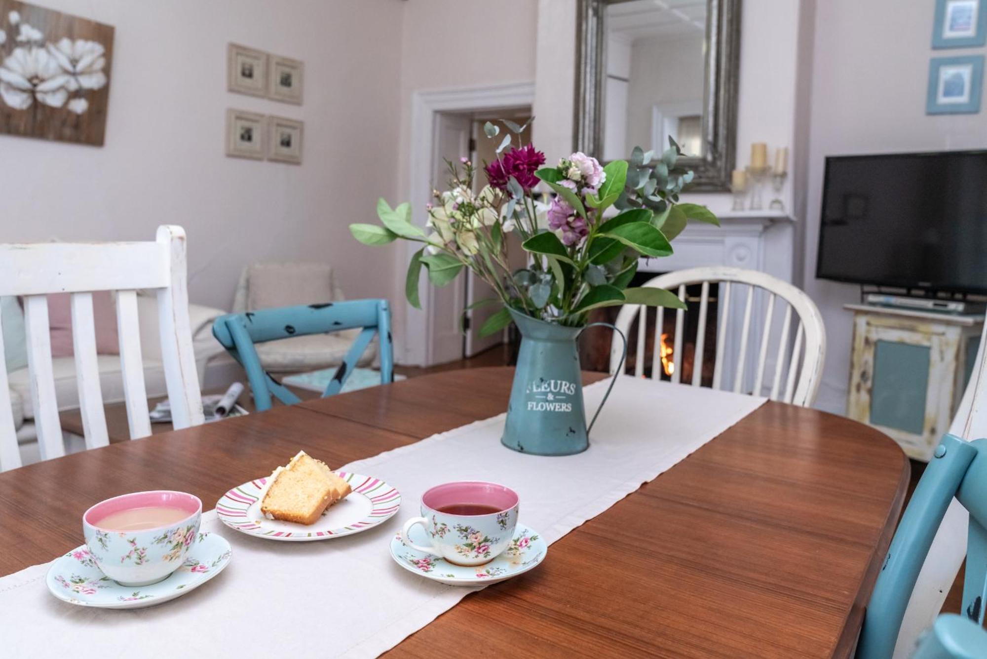 Surgeon'S Cottage Morpeth Extérieur photo